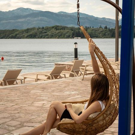 Apart-Hotel Villa Lav Nova Pec Luaran gambar
