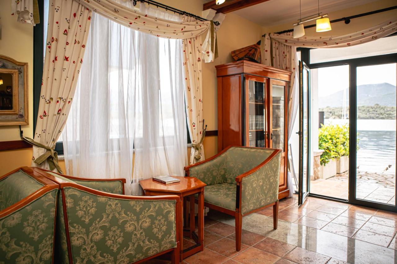 Apart-Hotel Villa Lav Nova Pec Luaran gambar